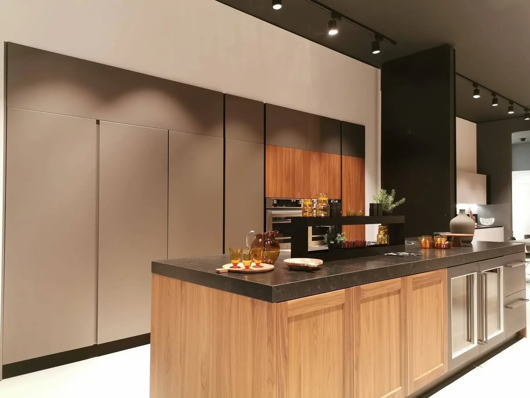 esprit-contemporain-cuisine-sur-mesure-montpellier-34